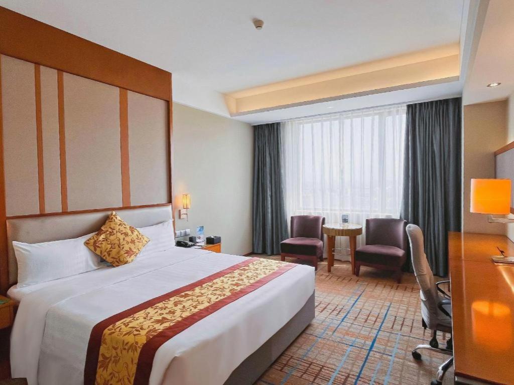 Shenyang Rayfont International Hotel Bagian luar foto